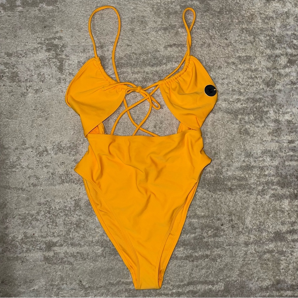 Orange Monokini 🧡